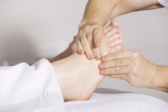 physiotherapy-2133286_150.jpg