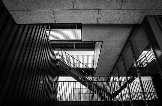staircase-498540_150.jpg