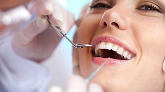 Estética dentária – restaurações estéticas e facetas dentárias